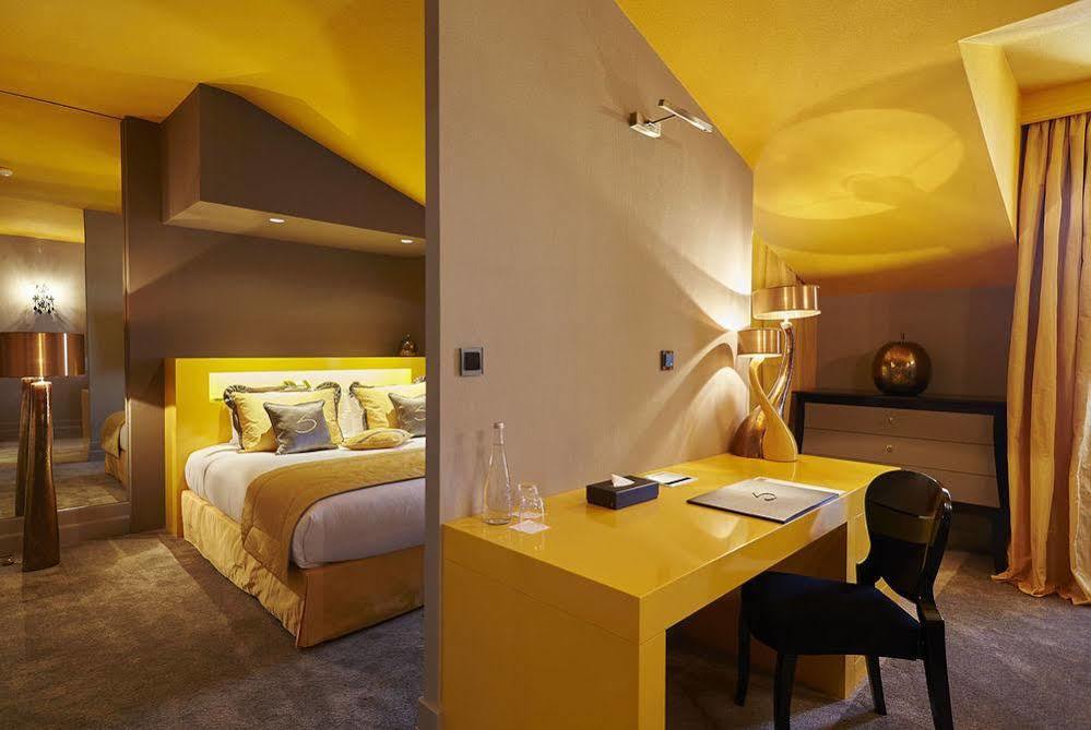 Le Stelsia Resort Saint-Sylvestre-sur-Lot エクステリア 写真