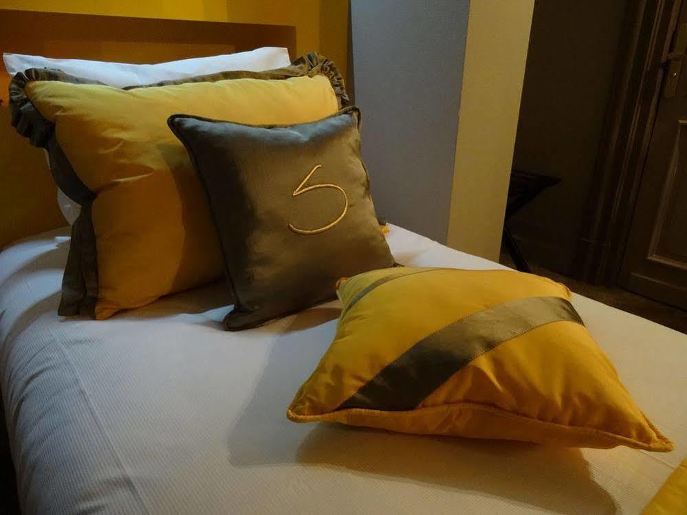 Le Stelsia Resort Saint-Sylvestre-sur-Lot エクステリア 写真