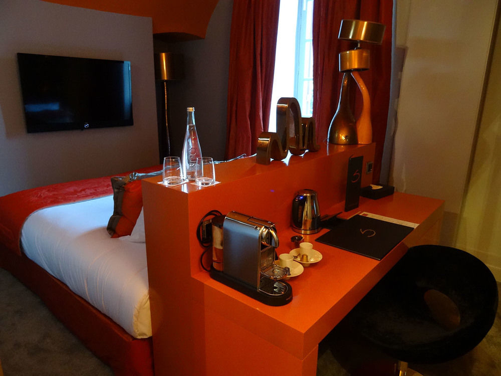 Le Stelsia Resort Saint-Sylvestre-sur-Lot エクステリア 写真