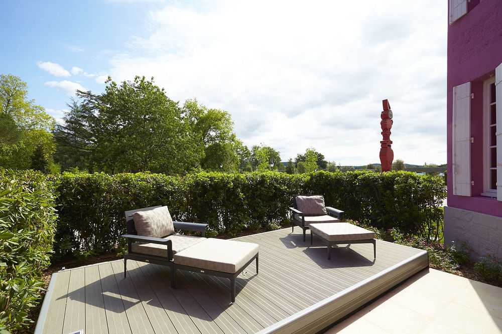 Le Stelsia Resort Saint-Sylvestre-sur-Lot エクステリア 写真