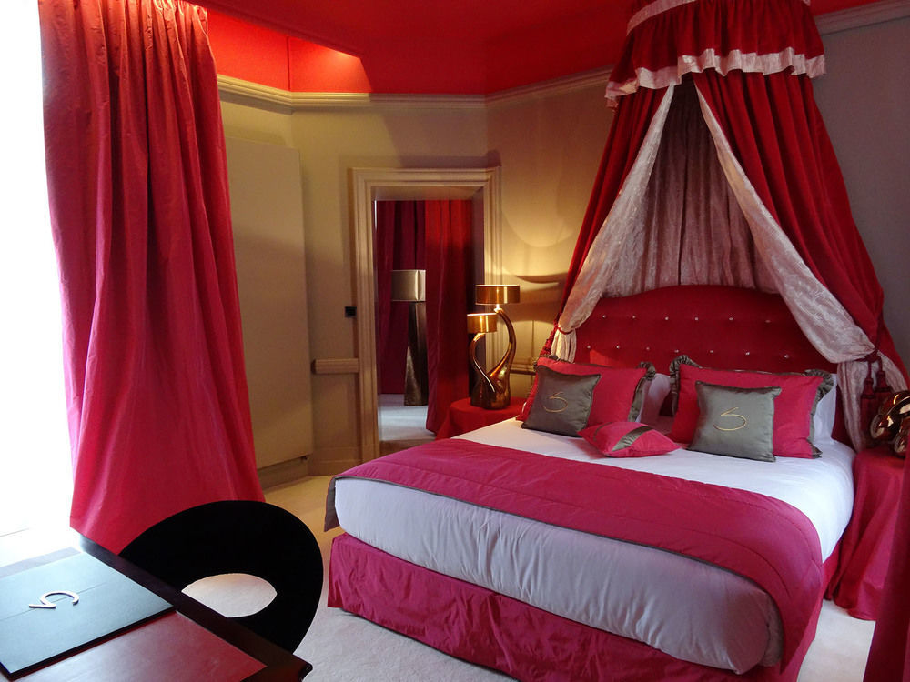 Le Stelsia Resort Saint-Sylvestre-sur-Lot エクステリア 写真