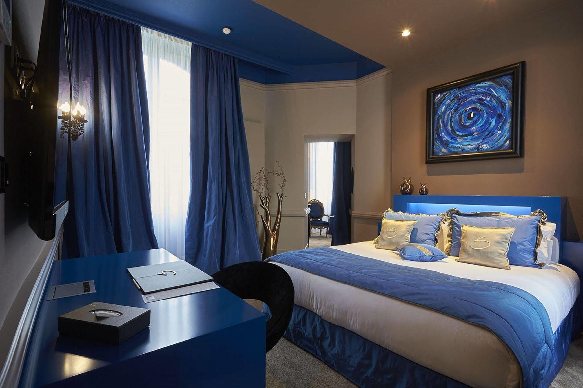Le Stelsia Resort Saint-Sylvestre-sur-Lot エクステリア 写真